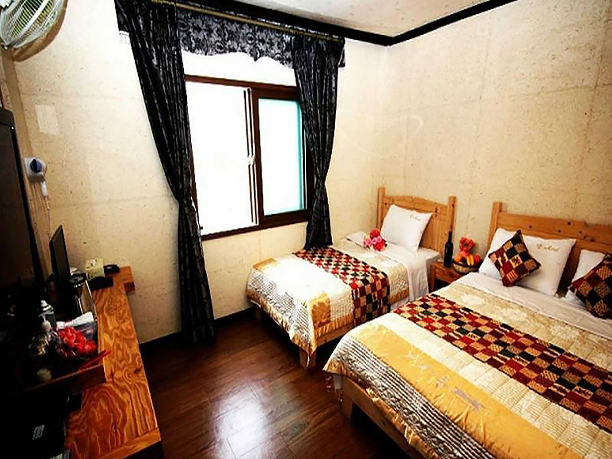 Gung Hotel Jeonju Esterno foto