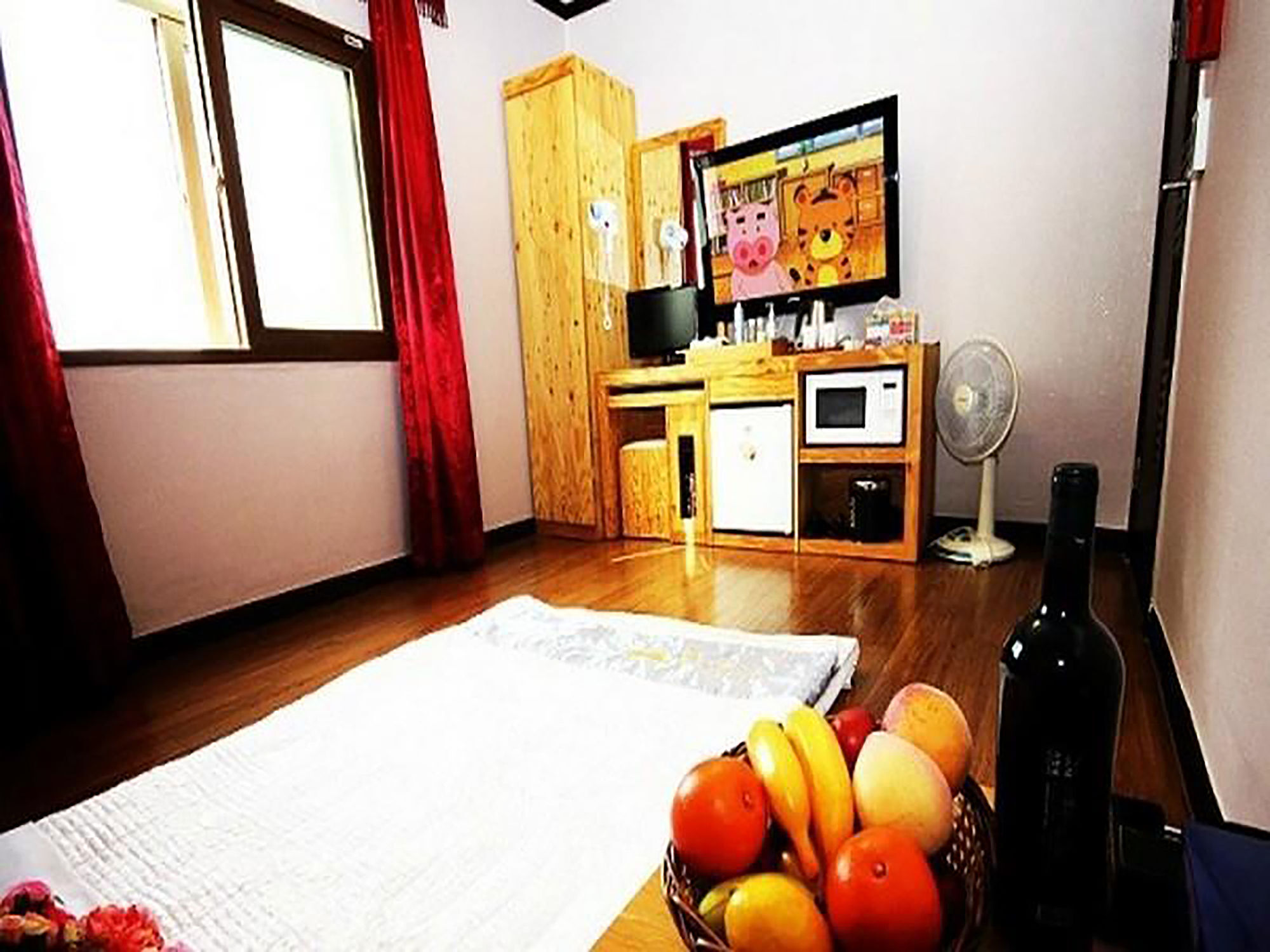 Gung Hotel Jeonju Esterno foto